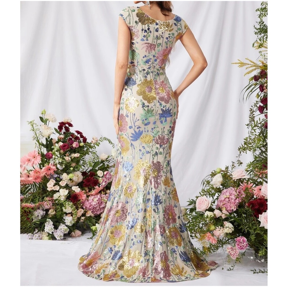 Luxe Floral Sequin Mermaid Hem Wedding Evening Formal Dress - Picture 5 of 9